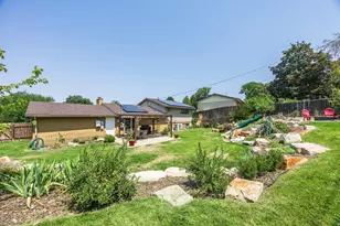 208 N Oakleaf Ln, North Salt Lake, UT 84054 - Photo 24