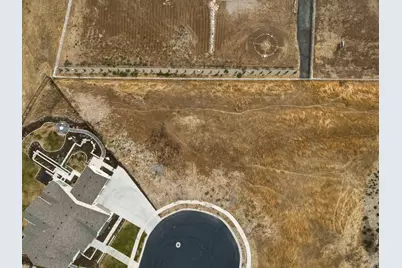 554 N Mountain Veiw Dr #16, Elk Ridge, UT 84651 - Photo 14