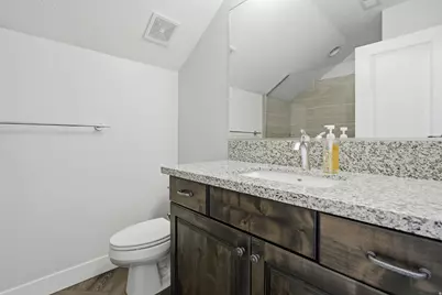 2261 S Tonaquint Dr #43, Saint George, UT 84770 - Photo 24
