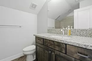 2261 S Tonaquint Dr, Saint George, UT 84770 - Photo 24