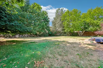 1005 Edgewood Dr, South Ogden, UT 84403 - Photo 24