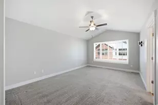 9283 S Bennington Ct, Sandy, UT 84094 - Photo 20