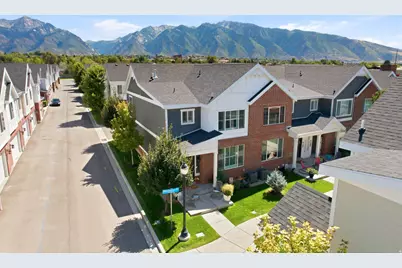 9283 S Bennington Ct, Sandy, UT 84094 - Photo 34
