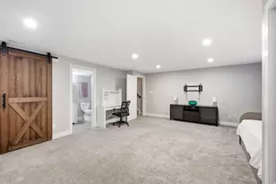 9283 S Bennington Ct, Sandy, UT 84094 - Photo 28
