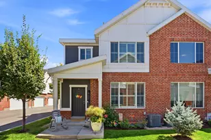 9283 S Bennington Ct, Sandy, UT 84094 - Photo 2