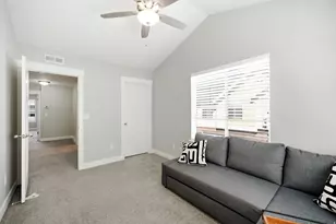 9283 S Bennington Ct, Sandy, UT 84094 - Photo 18