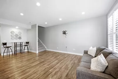 9283 S Bennington Ct, Sandy, UT 84094 - Photo 4