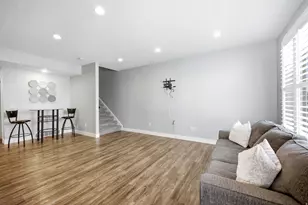 9283 S Bennington Ct, Sandy, UT 84094 - Photo 4