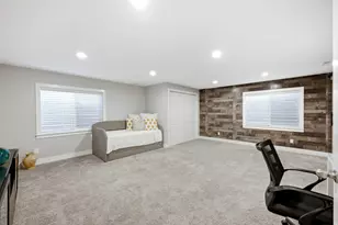 9283 S Bennington Ct, Sandy, UT 84094 - Photo 26