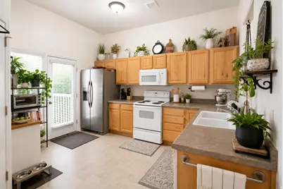 4926 W Calton Ln, South Jordan, UT 84009 - Photo 4