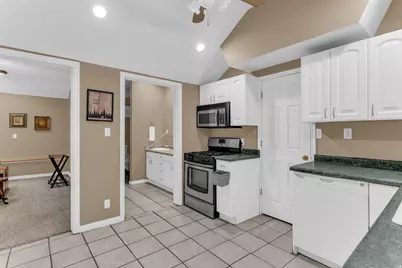 11751 S 1700 E, Sandy, UT 84092 - Photo 52