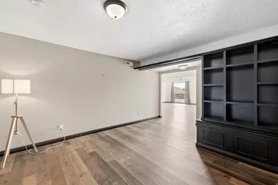5625 S Crestwood Dr E, South Ogden, UT 84405 - Photo 28