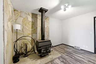 5625 S Crestwood Dr E, South Ogden, UT 84405 - Photo 20