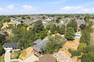 5625 S Crestwood Dr E, South Ogden, UT 84405 - Photo 64