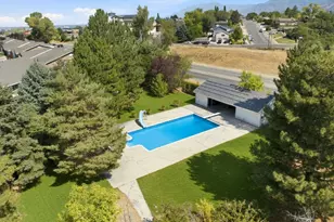 5625 S Crestwood Dr E, South Ogden, UT 84405 - Photo 4