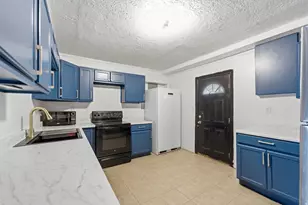 5625 S Crestwood Dr E, South Ogden, UT 84405 - Photo 34