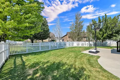 1809 E Kay Ln, South Weber, UT 84405 - Photo 40