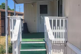 3063 S Heritage, West Valley, UT 84119 - Photo 2