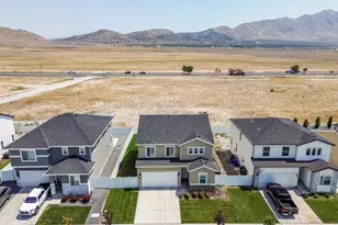 5528 Solo St N, Eagle Mountain, UT 84005 - Photo 42