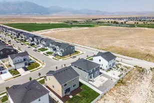 5528 Solo St N, Eagle Mountain, UT 84005 - Photo 44