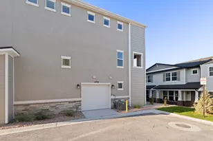 6782 W Heart Rock Ln, Herriman, UT 84096 - Photo 4