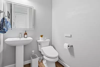 9416 S Lea Heather Way W, West Jordan, UT 84081 - Photo 32