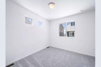 69 N Jordan River Way, Saratoga Springs, UT 84045 - Photo 12