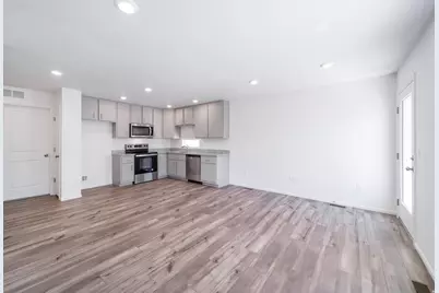 69 N Jordan River Way, Saratoga Springs, UT 84045 - Photo 4