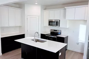 871 S Mathilda Dr, Saratoga Springs, UT 84045 - Photo 10