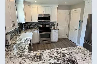 932 E 840 N, Orem, UT 84097 - Photo 4