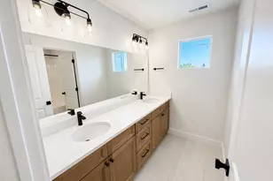 955 E 490 N, American Fork, UT 84003 - Photo 18
