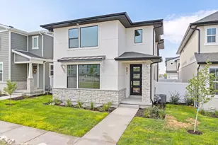 6641 W Mount Bristol Ln S, Herriman, UT 84096 - Photo 2