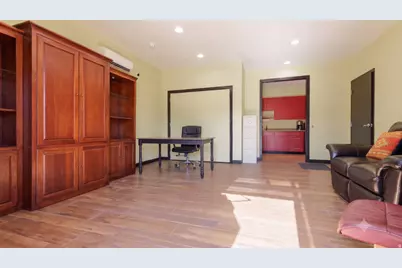 195 W 500 N #6,7 WH, La Verkin, UT 84745 - Photo 4