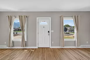 453 E 100 N, Salem, UT 84653 - Photo 12