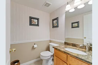 1121 Oakridge Park Dr, Farmington, UT 84025 - Photo 32