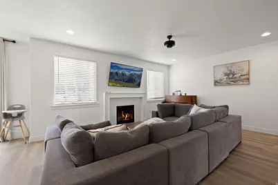 3317 S Wild Oak Rd, Saratoga Springs, UT 84045 - Photo 6