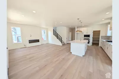 7028 W Lake Ave S #121, South Jordan, UT 84009 - Photo 2