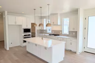 7028 W Lake Ave S, South Jordan, UT 84009 - Photo 2