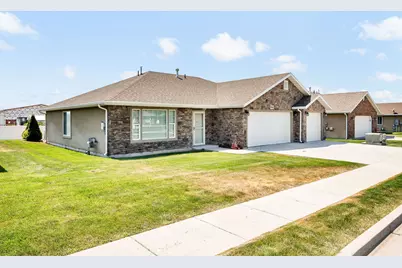 262 W 60 S, Hyde Park, UT 84318 - Photo 2