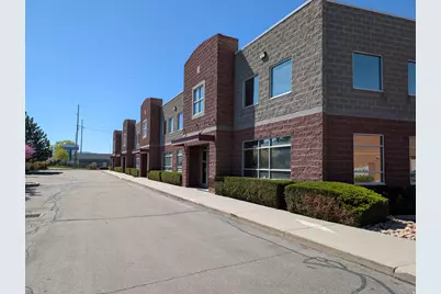8731 S Sandy Pkwy W #108, Sandy, UT 84070 - Photo 2