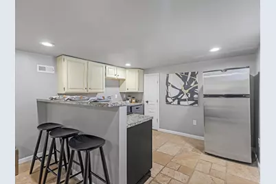 2137 S Texas Ave, Salt Lake City, UT 84109 - Photo 16
