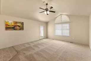 385 E 2280 N, North Logan, UT 84341 - Photo 10