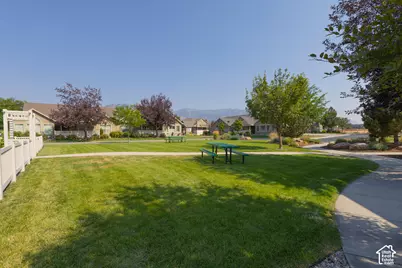385 E 2280 N #D, North Logan, UT 84341 - Photo 38