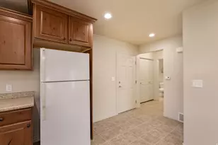385 E 2280 N, North Logan, UT 84341 - Photo 18