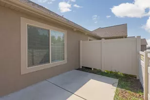 385 E 2280 N, North Logan, UT 84341 - Photo 34