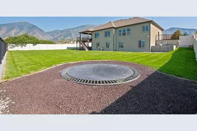 425 E Meadow Lark Ln, Elk Ridge, UT 84651 - Photo 64