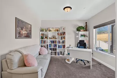 425 E Meadow Lark Ln, Elk Ridge, UT 84651 - Photo 8