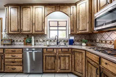 865 E Canyon Rd S, Spanish Fork, UT 84660 - Photo 14