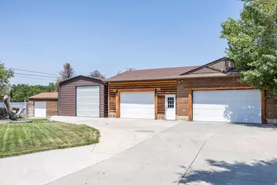865 E Canyon Rd S, Spanish Fork, UT 84660 - Photo 2