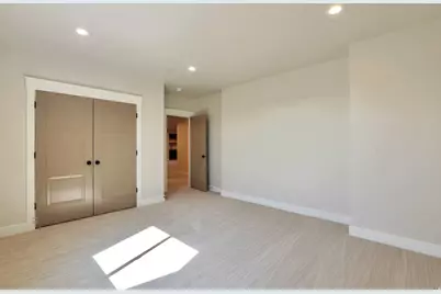 286 W Summerhill Ln, Centerville, UT 84014 - Photo 30